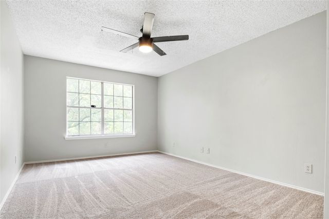 5112 Oak Gate Court, Arlington, TX 76016