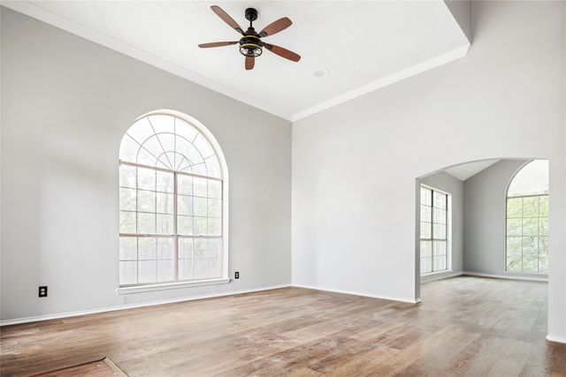 5112 Oak Gate Court, Arlington, TX 76016