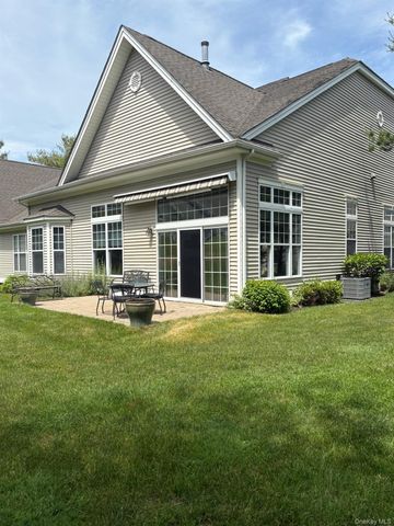203 Bach Court, Eastport, NY 11941