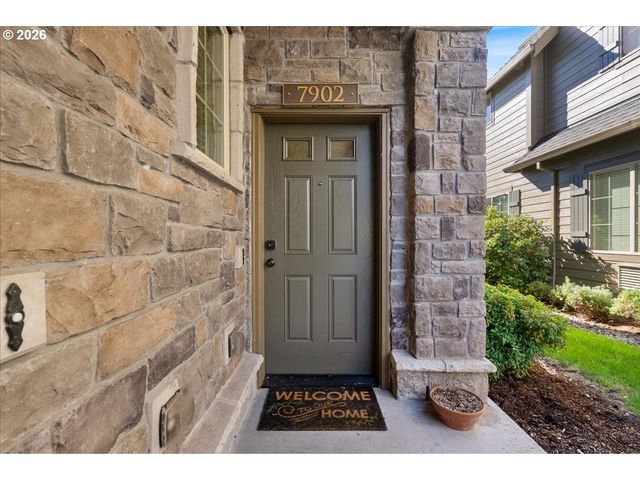 7902 Ne MIRIAM Way, Hillsboro, OR 97006