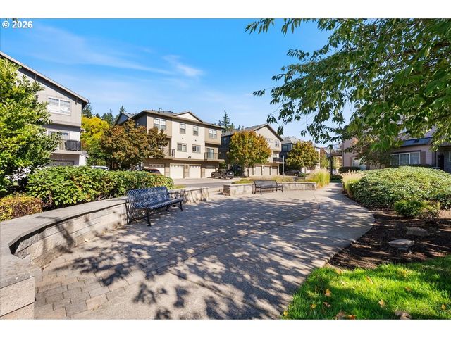 7902 Ne MIRIAM Way, Hillsboro, OR 97006