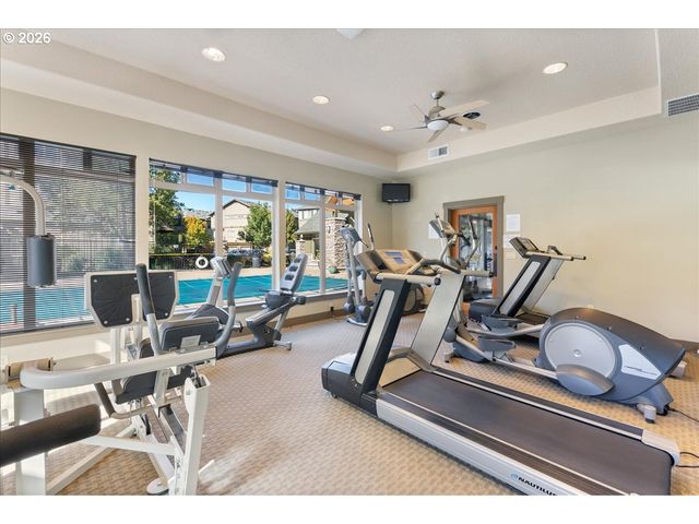 7902 Ne MIRIAM Way, Hillsboro, OR 97006