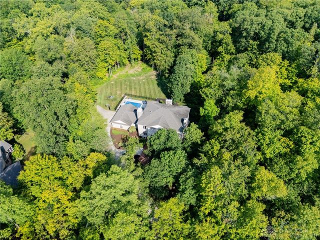2772 Golden Fox Trail, Lebanon, OH 45036