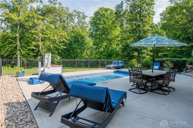 2772 Golden Fox Trail, Lebanon, OH 45036