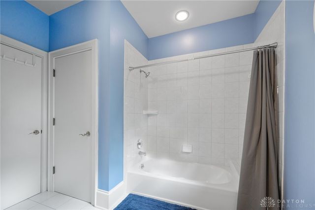 2772 Golden Fox Trail, Lebanon, OH 45036
