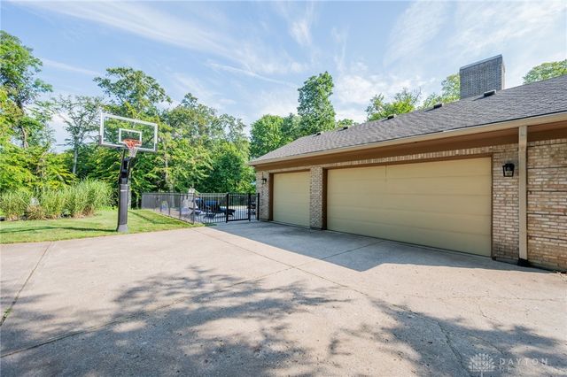 2772 Golden Fox Trail, Lebanon, OH 45036