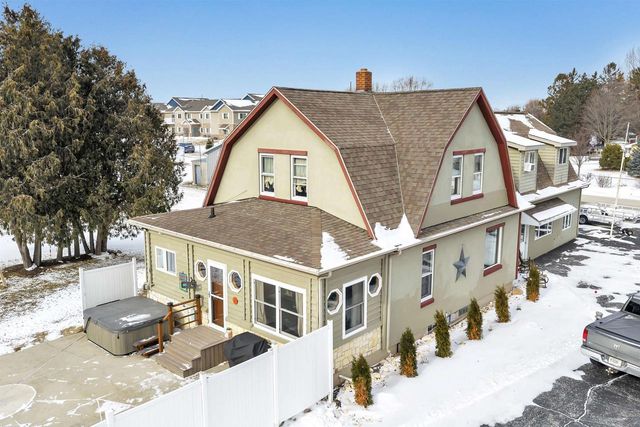 513 DULUTH AVENUE, Sturgeon Bay, WI 54235