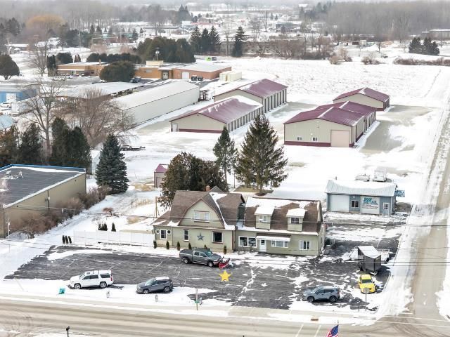 513 DULUTH AVENUE, Sturgeon Bay, WI 54235