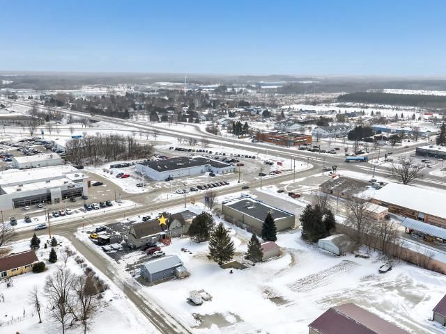 513 DULUTH AVENUE, Sturgeon Bay, WI 54235