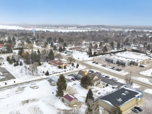 513 DULUTH AVENUE, Sturgeon Bay, WI 54235