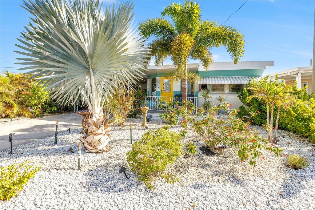 1703 MINNESOTA AVENUE, Bradenton, FL 34207