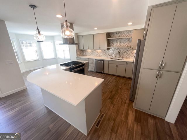 2770 Burtz Drive, Marietta, GA 30068