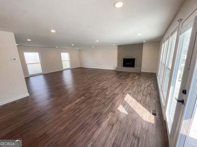 2770 Burtz Drive, Marietta, GA 30068