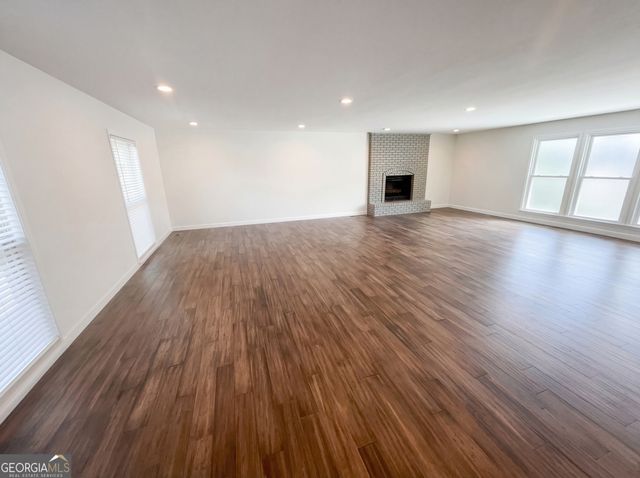 2770 Burtz Drive, Marietta, GA 30068