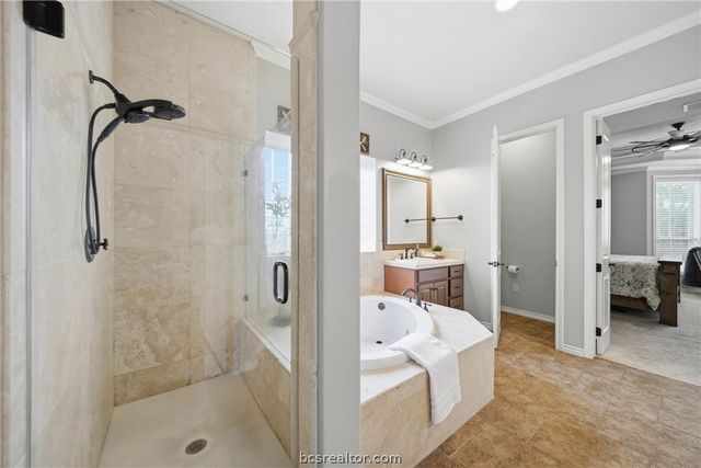 1200 Royal Adelade Drive, College Station, TX 77845