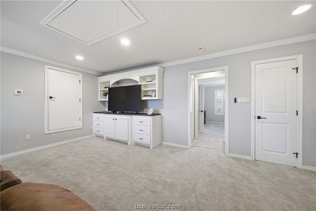 1200 Royal Adelade Drive, College Station, TX 77845