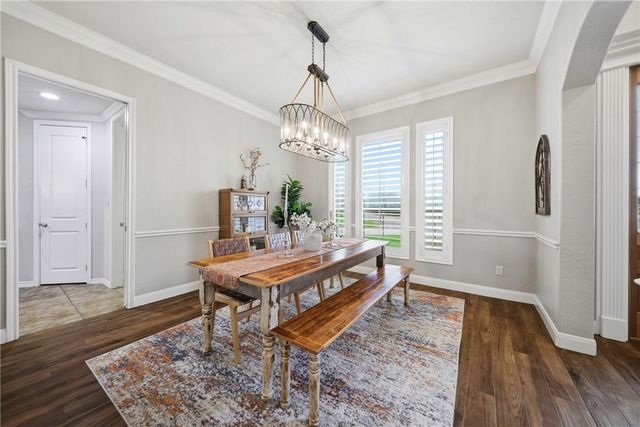 1200 Royal Adelade Drive, College Station, TX 77845