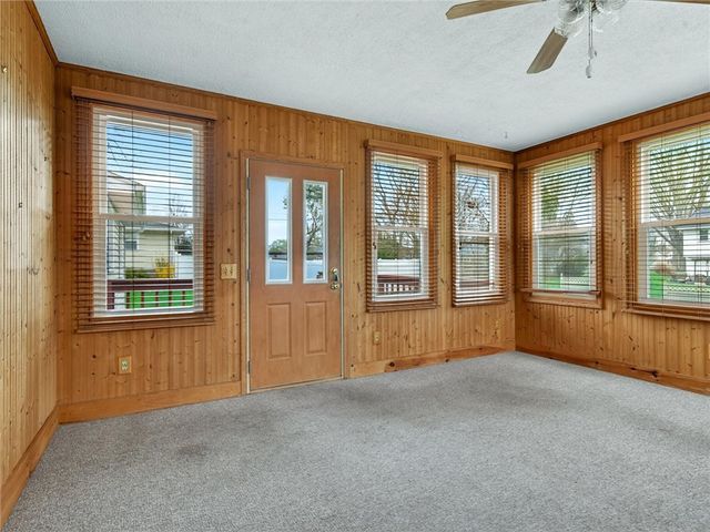 239 Southridge Drive, Greece, NY 14626