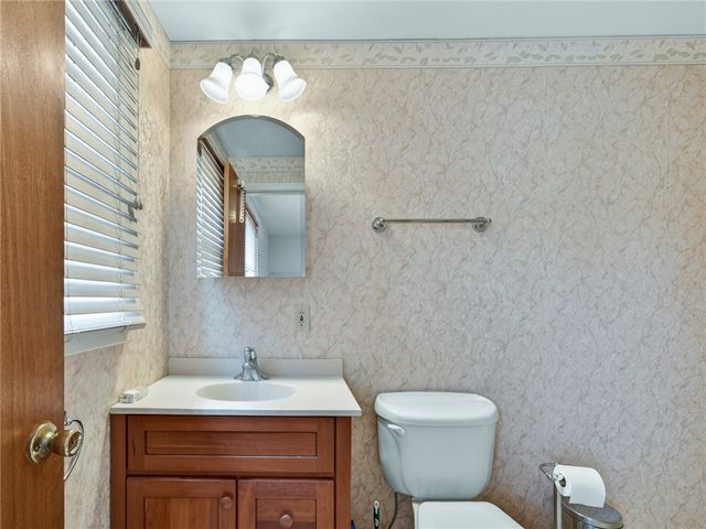 239 Southridge Drive, Greece, NY 14626