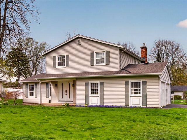 239 Southridge Drive, Greece, NY 14626
