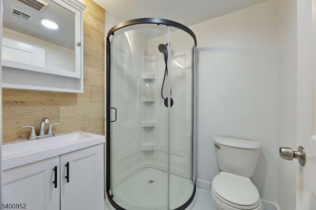 3 Fourth St, Sussex Boro, NJ 07461