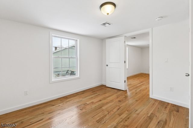 3 Fourth St, Sussex Boro, NJ 07461