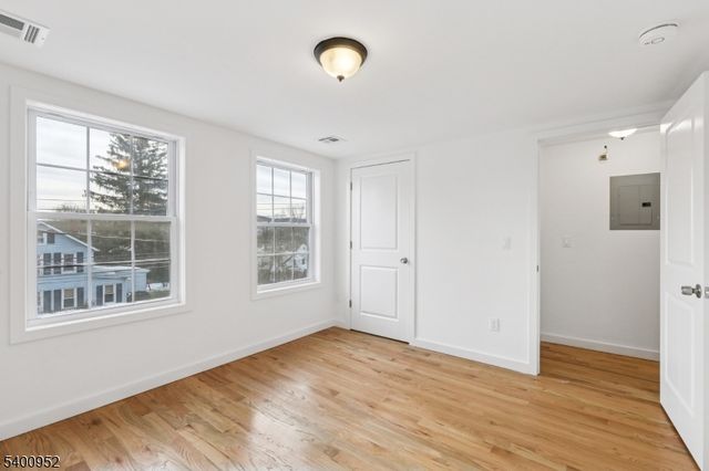 3 Fourth St, Sussex Boro, NJ 07461