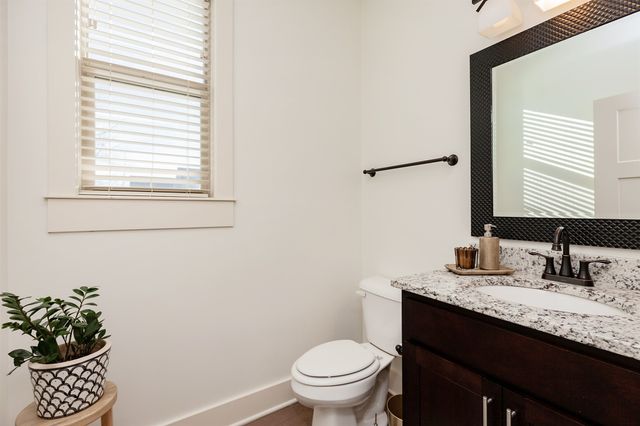 3579 NW 164th Street, Clive, IA 50325