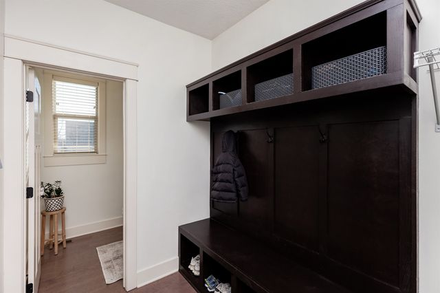 3579 NW 164th Street, Clive, IA 50325