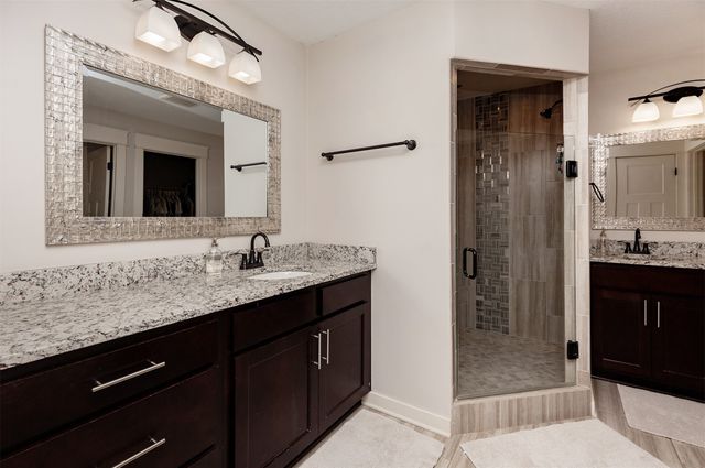 3579 NW 164th Street, Clive, IA 50325