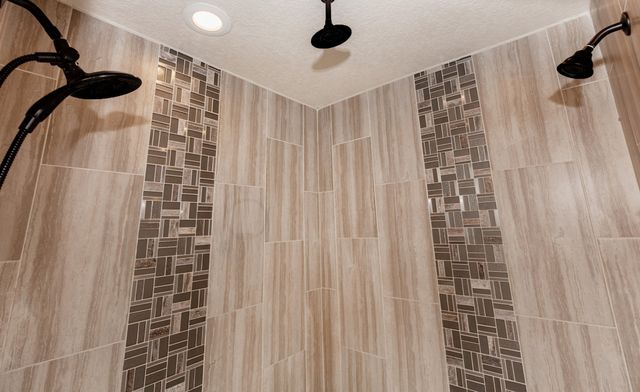 3579 NW 164th Street, Clive, IA 50325