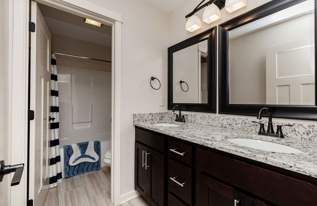 3579 NW 164th Street, Clive, IA 50325