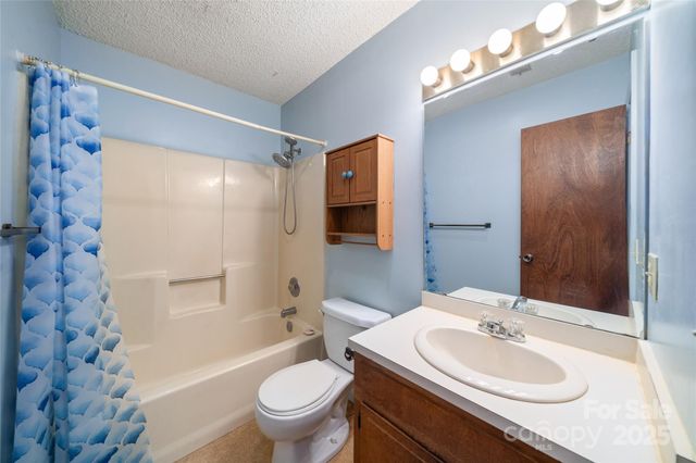 94 Market Street, Maggie Valley, NC 28751