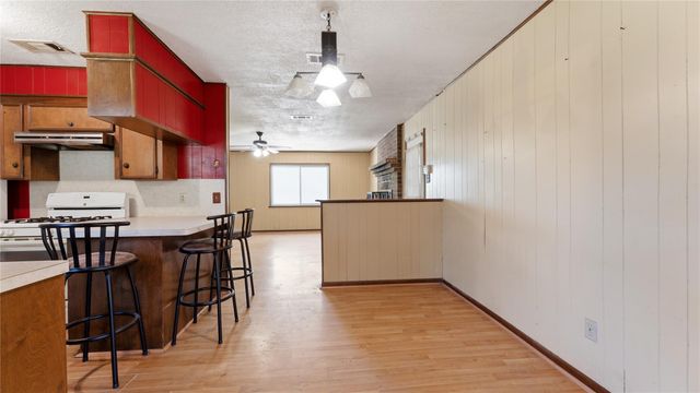 187 Watson Lake Road, Huntsville, TX 77340