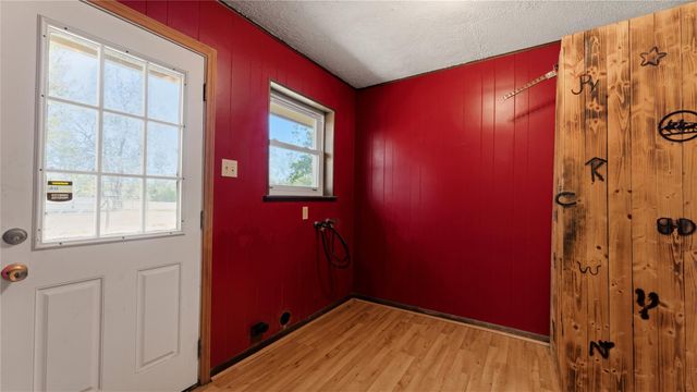 187 Watson Lake Road, Huntsville, TX 77340