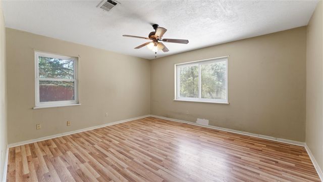 187 Watson Lake Road, Huntsville, TX 77340