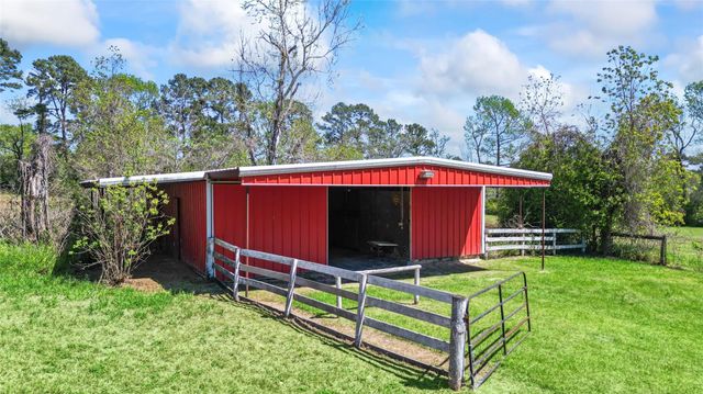 187 Watson Lake Road, Huntsville, TX 77340