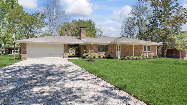 187 Watson Lake Road, Huntsville, TX 77340