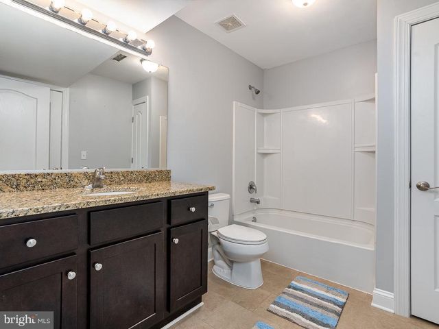 5 RECTORY DR, Stafford, VA 22554