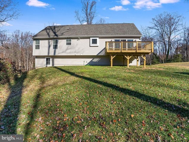 5 RECTORY DR, Stafford, VA 22554