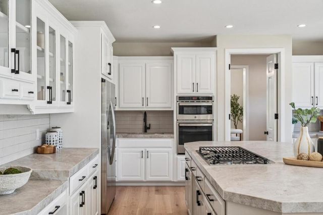 21668 Toll Gate Road, Saratoga, CA 95070