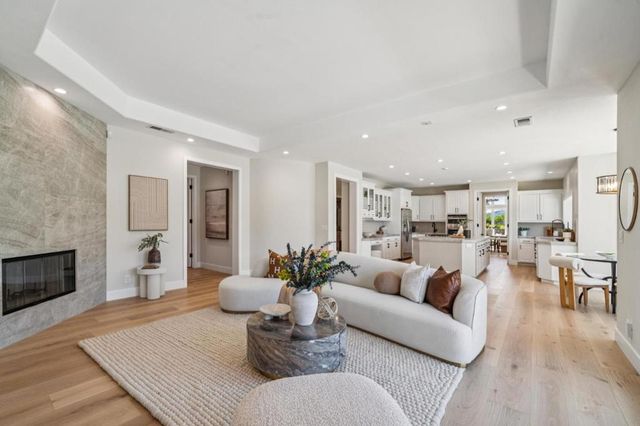 21668 Toll Gate Road, Saratoga, CA 95070