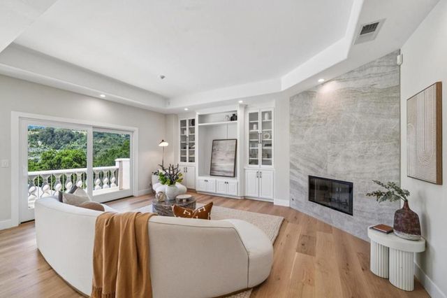 21668 Toll Gate Road, Saratoga, CA 95070