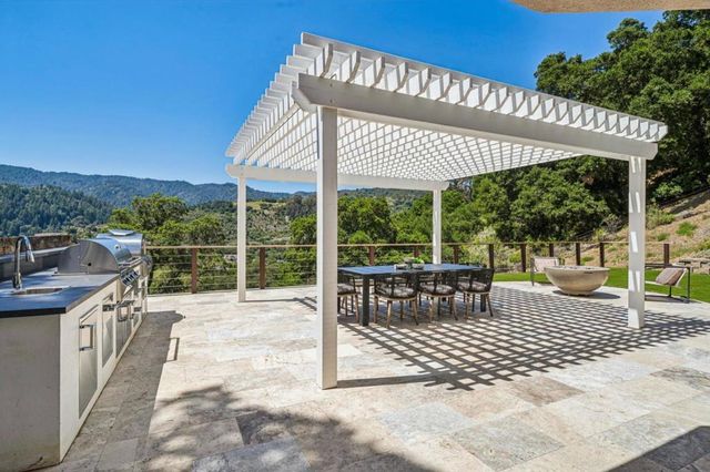 21668 Toll Gate Road, Saratoga, CA 95070