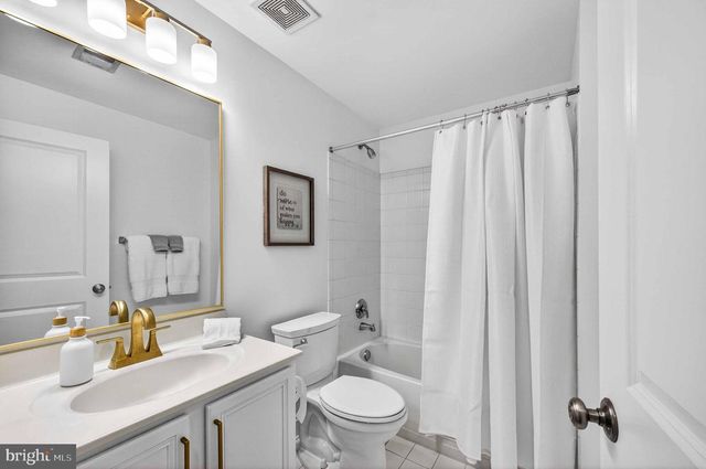 23259 APRIL MIST PL, Brambleton, VA 20148
