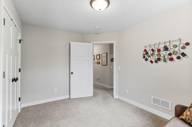 38292 Emerald Boulevard, North Branch, MN 55056