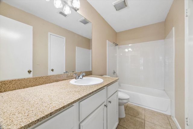 12550 Piping Rock Drive 10, Houston, TX 77077