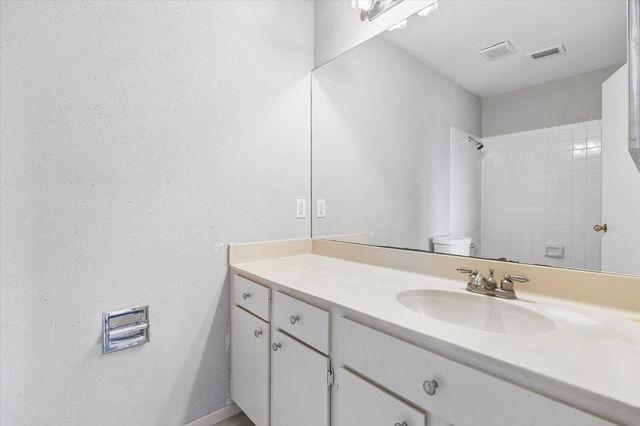 12550 Piping Rock Drive 10, Houston, TX 77077