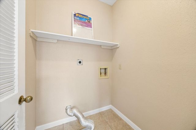 12550 Piping Rock Drive 10, Houston, TX 77077