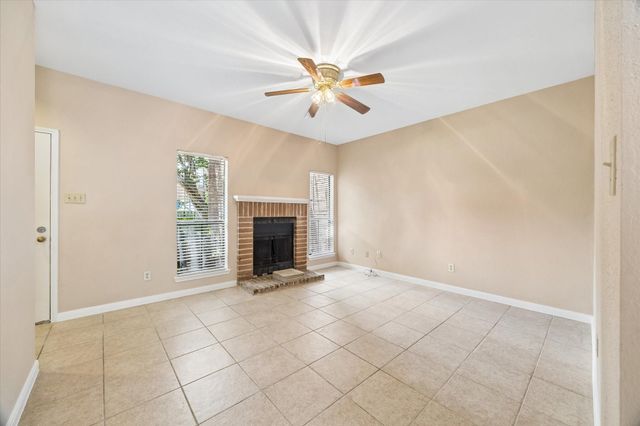 12550 Piping Rock Drive 10, Houston, TX 77077